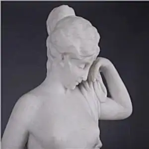 Beyaz Mermer Heykel